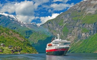 Hurtigruten - Kreuzfahrtvergleich24.de